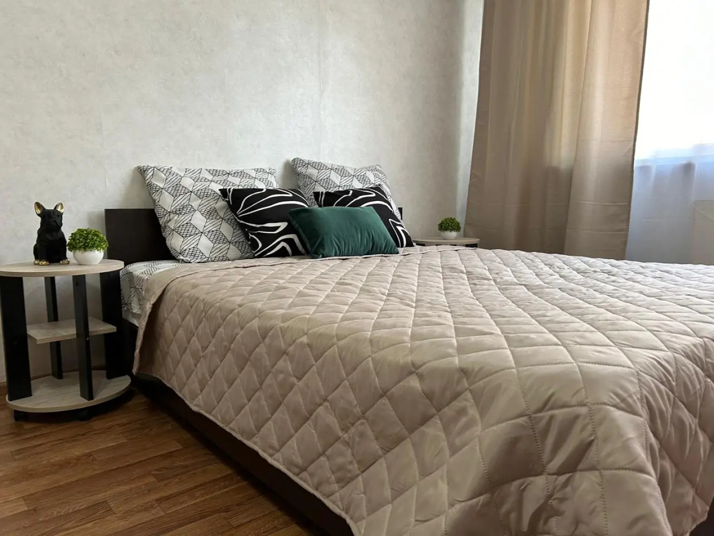 Апартаменты на Солнечной Yana Apart