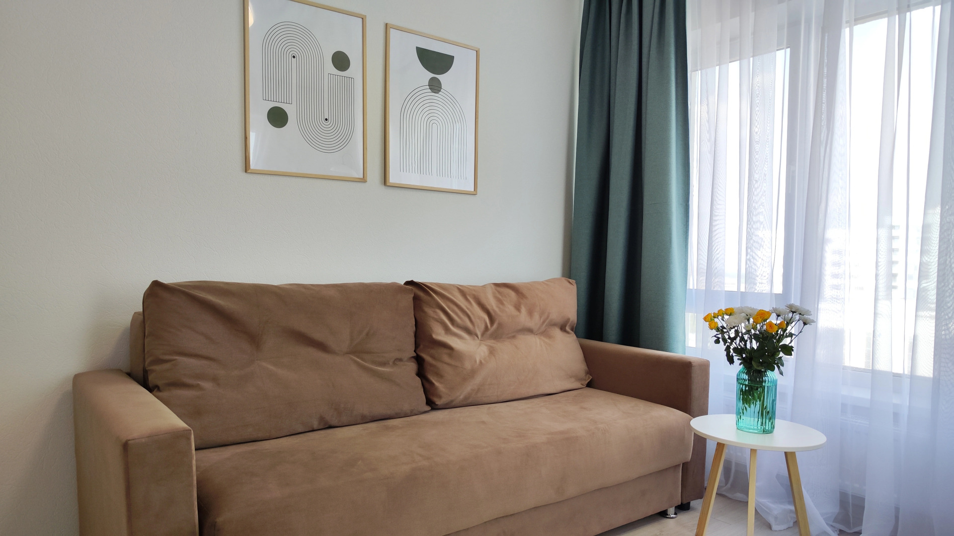 Апартаменты Panda Home в Сердце Сибири с видом на город с высоты