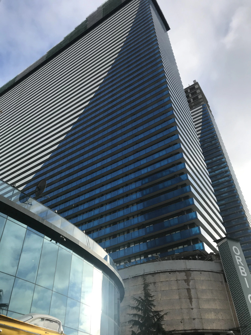 Апартаменты Orbi City