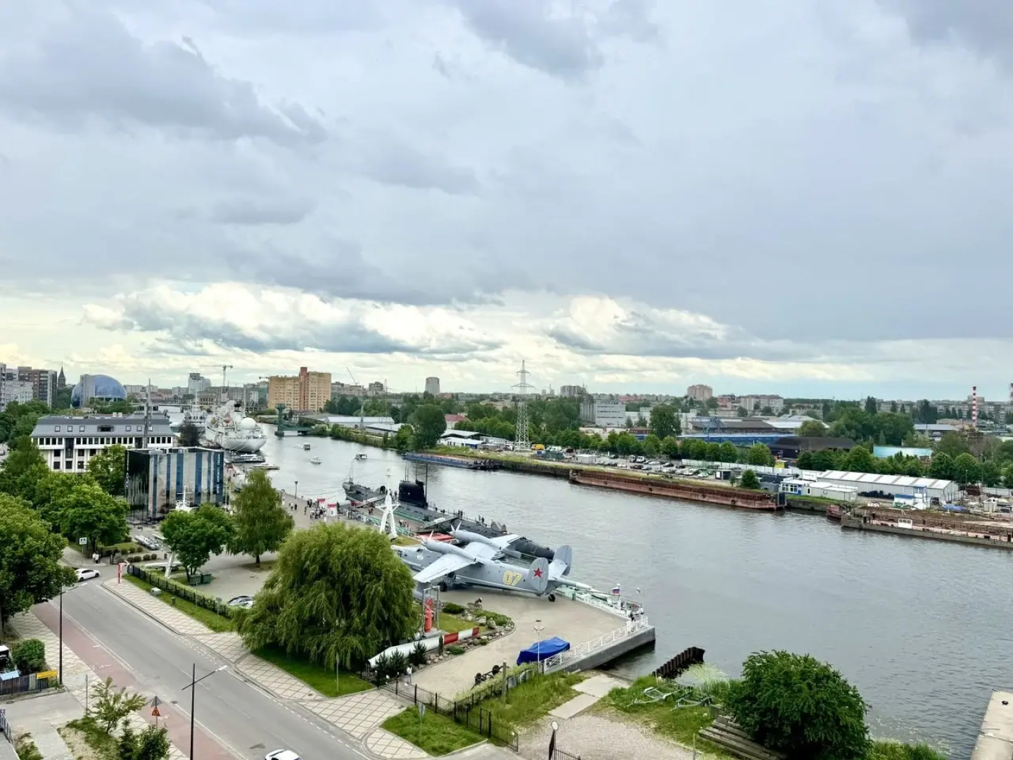 Квартира Букинг39 двухкомнатная с видом на реку