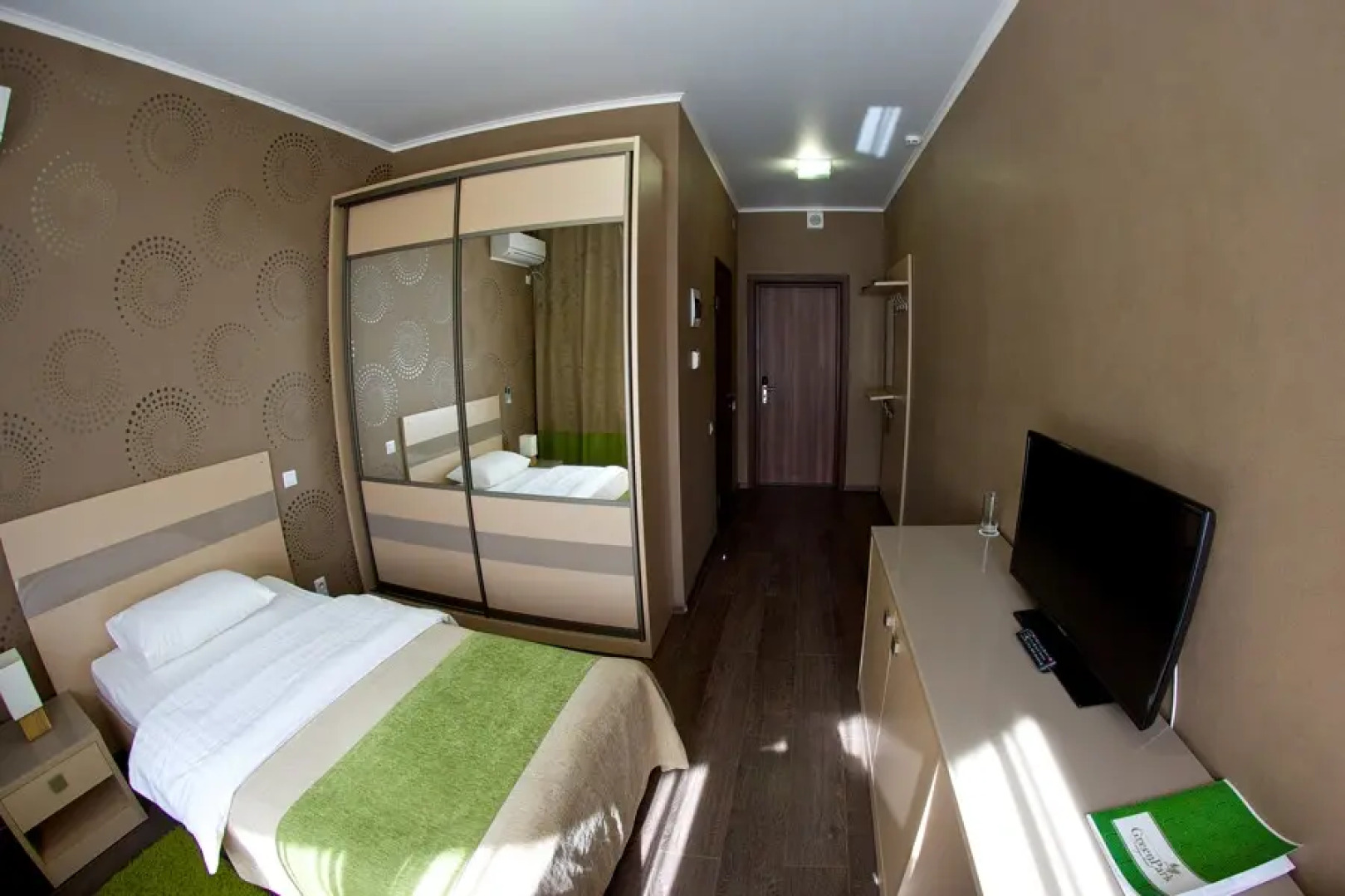 Отель Green Park