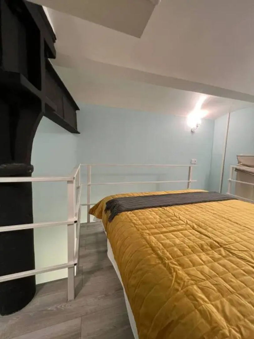 Двухуровневая студия Bright Yellow на Электрозаводской