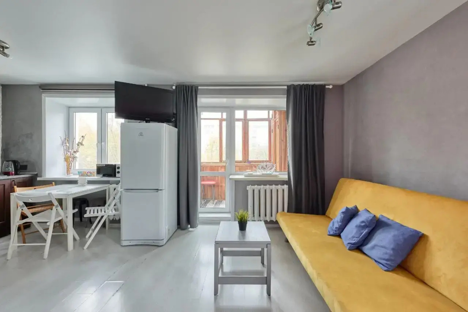 Квартира на Мамина-Сибиряка