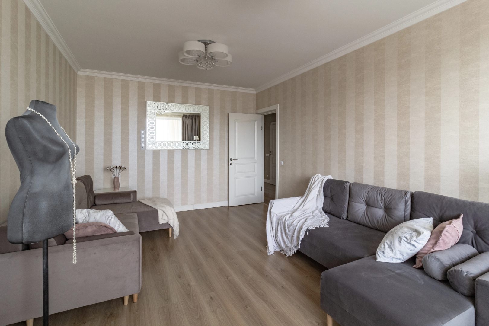 Апартаменты с парковкой "Серебряный остров"