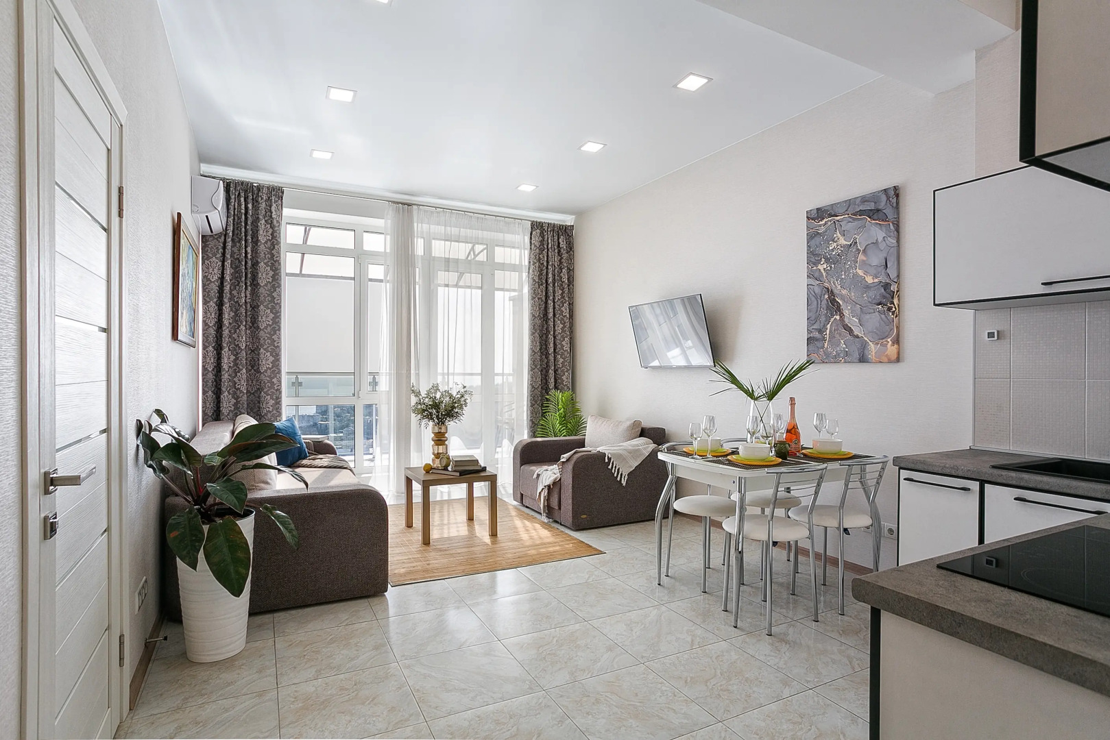 Апартаменты Щорса 42