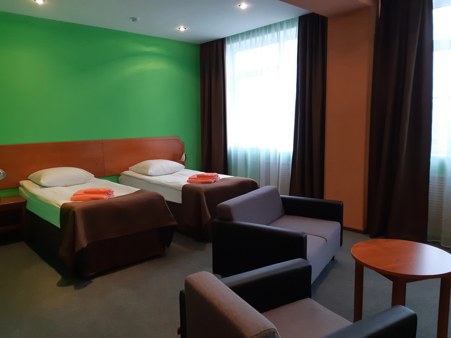 Гостиница Мега