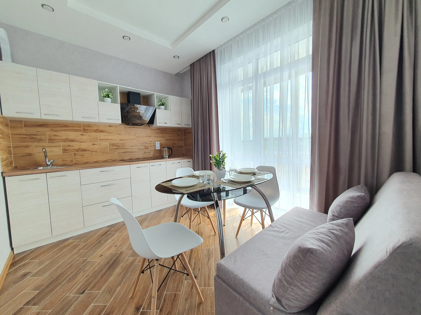 Апартаменты Живи Уютно в Высотке