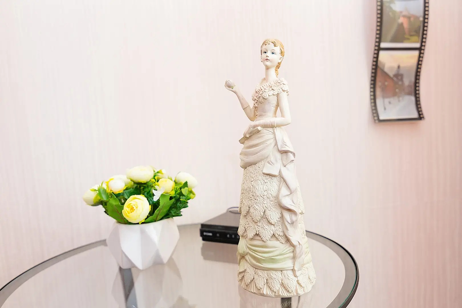 Апартаменты двухкомнатные с видом на Волгу на ул.К.Маркса 44, м.Стрелка. Сова-Дом