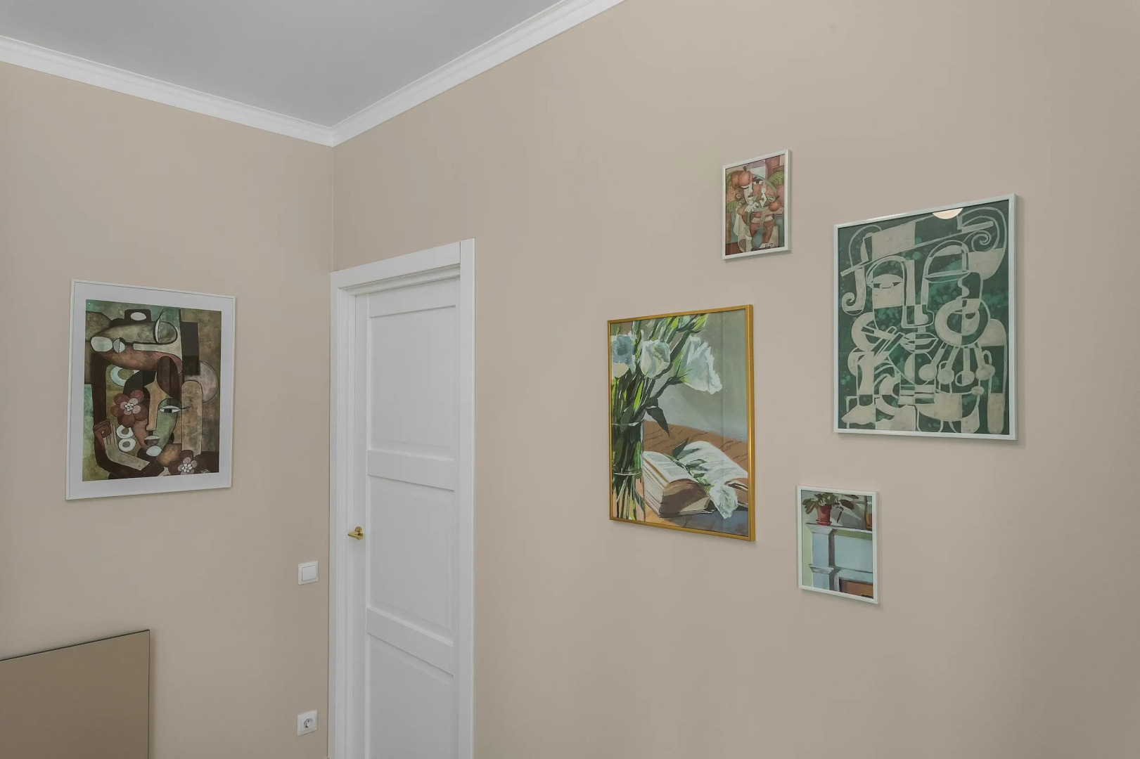 Апартаменты на Невском