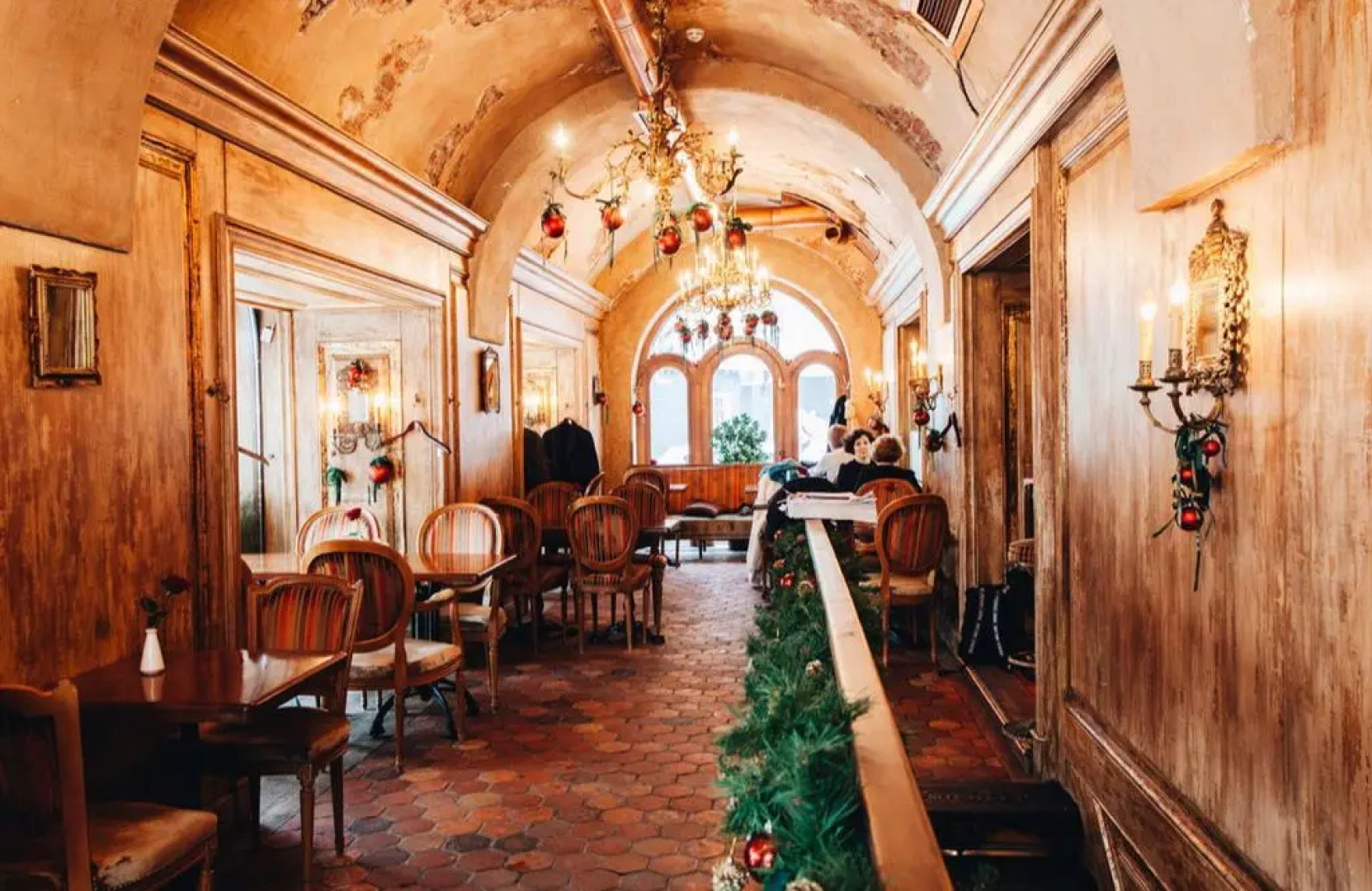 Отель Chez Michel