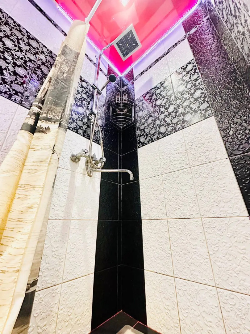 Апартаменты Зверева 50