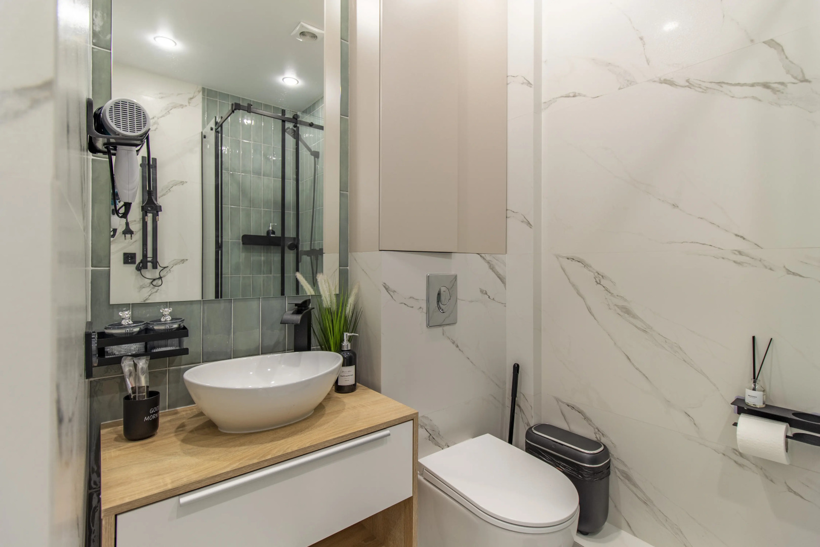 Апартаменты на Родионова 136 Б 3