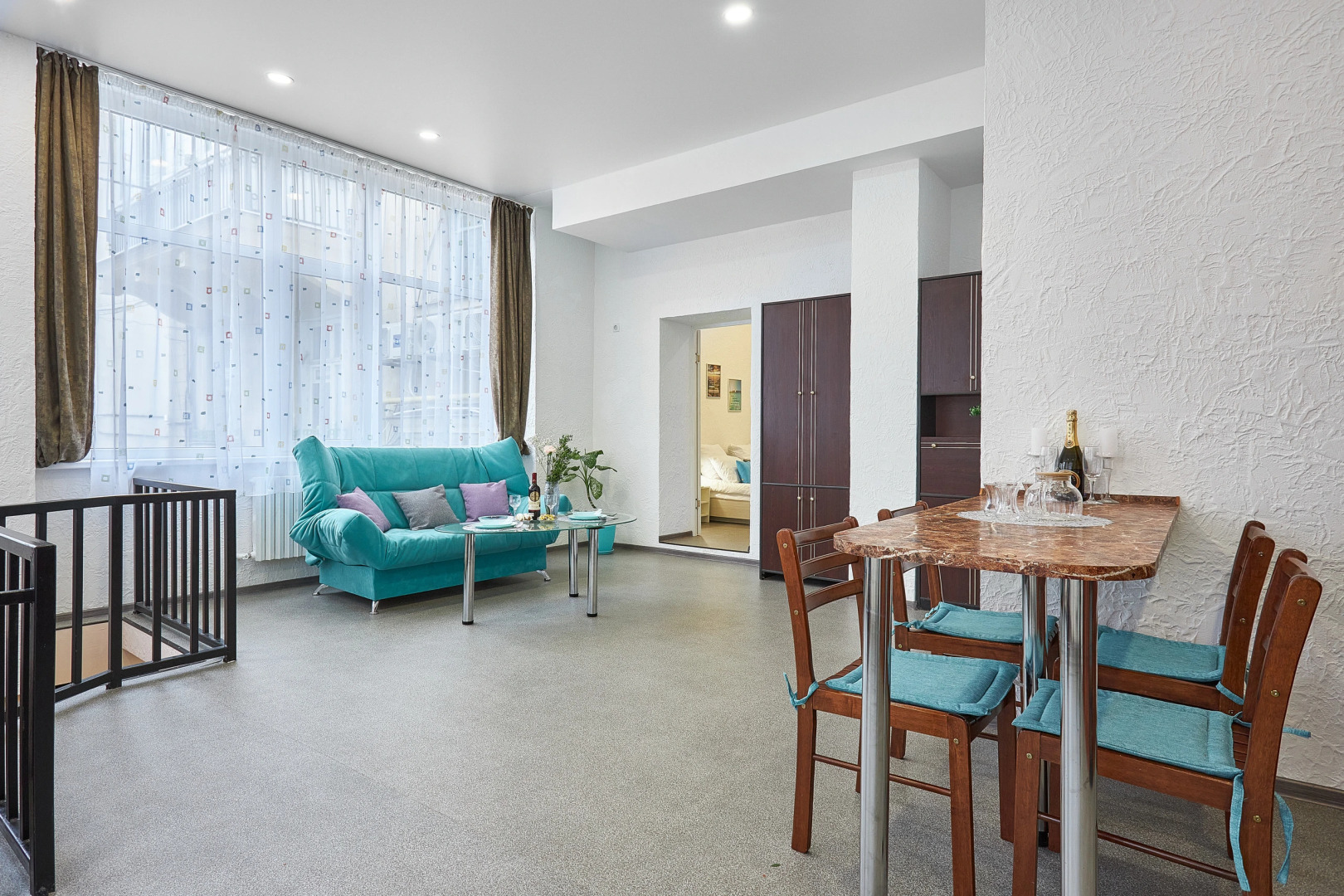 Апартаменты Счастье Жить в центре Севастополя