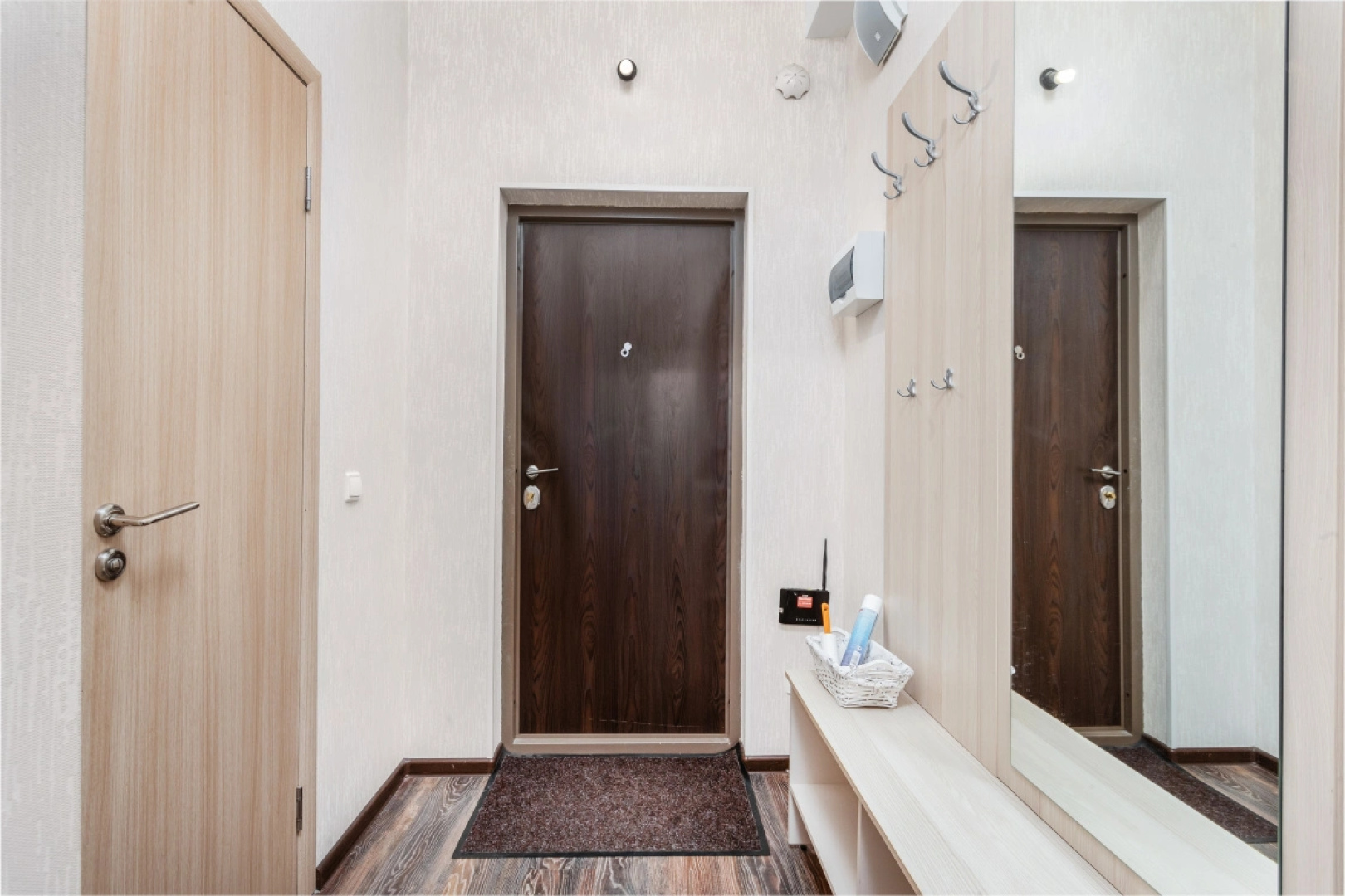 Апартаменты с Балконом Moderna View Apartment Салют