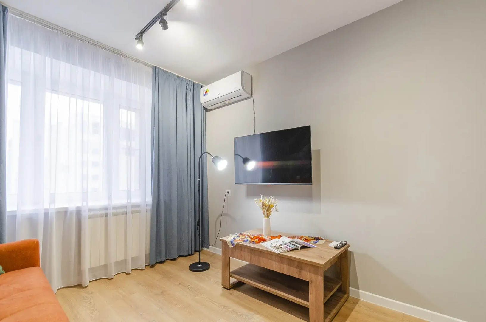 Квартира «1 комнатная на Максима Горького  "Стильная"