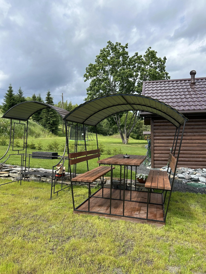 Частный Дом На Берегу Реки