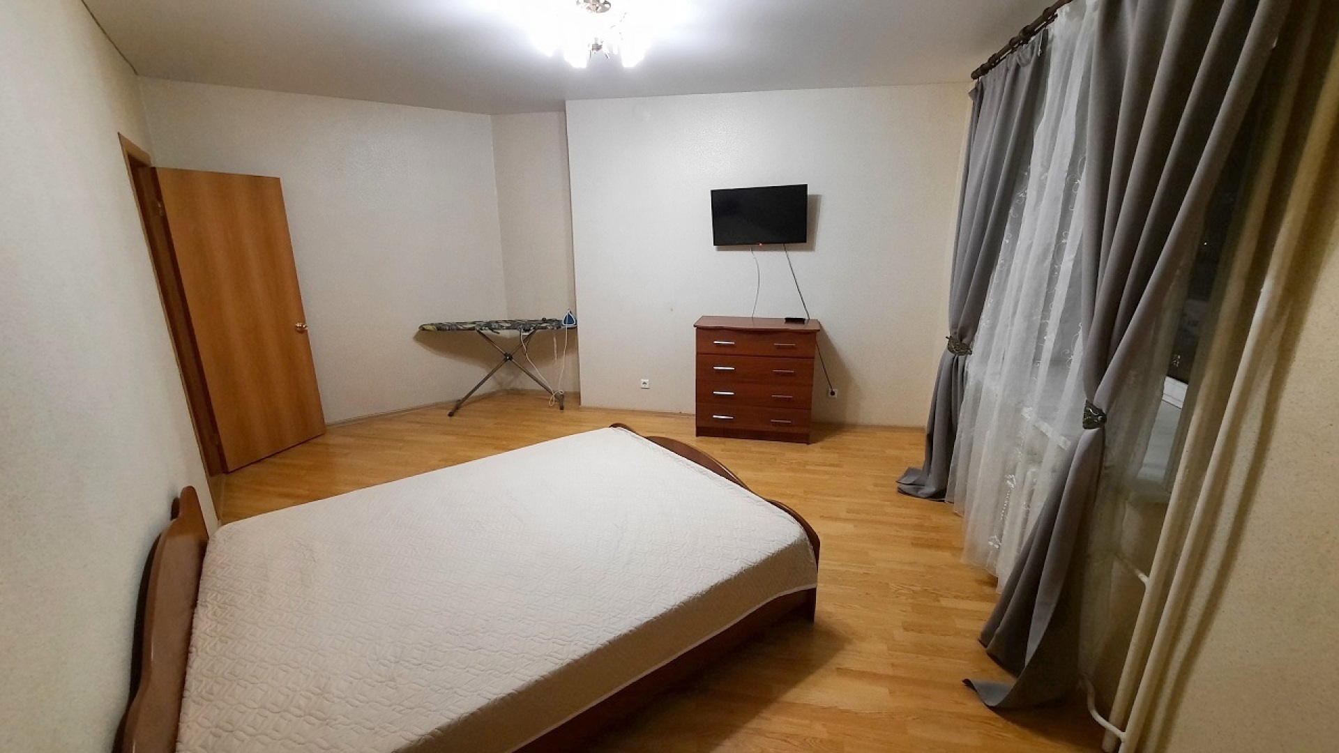 Квартира комфортная на Комсомольская 148 с парковкой