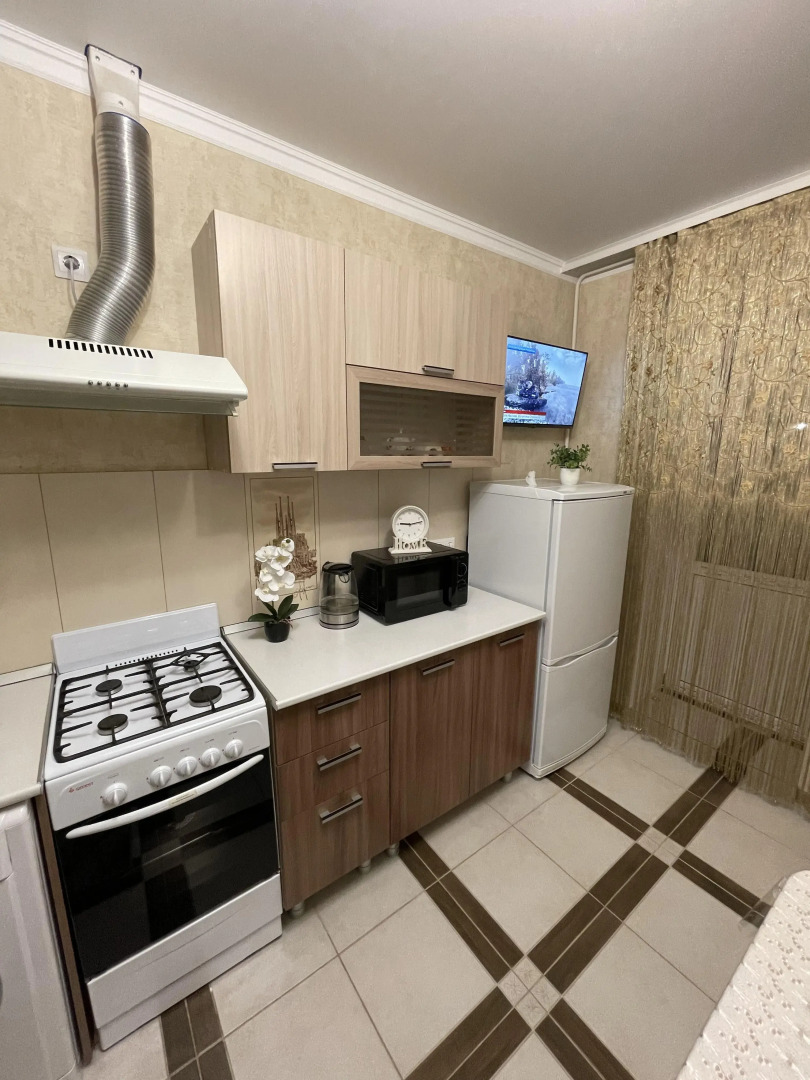 Двухкомнатные Апартаменты Люкс на 7 человек в курортной зоне Ессентуков