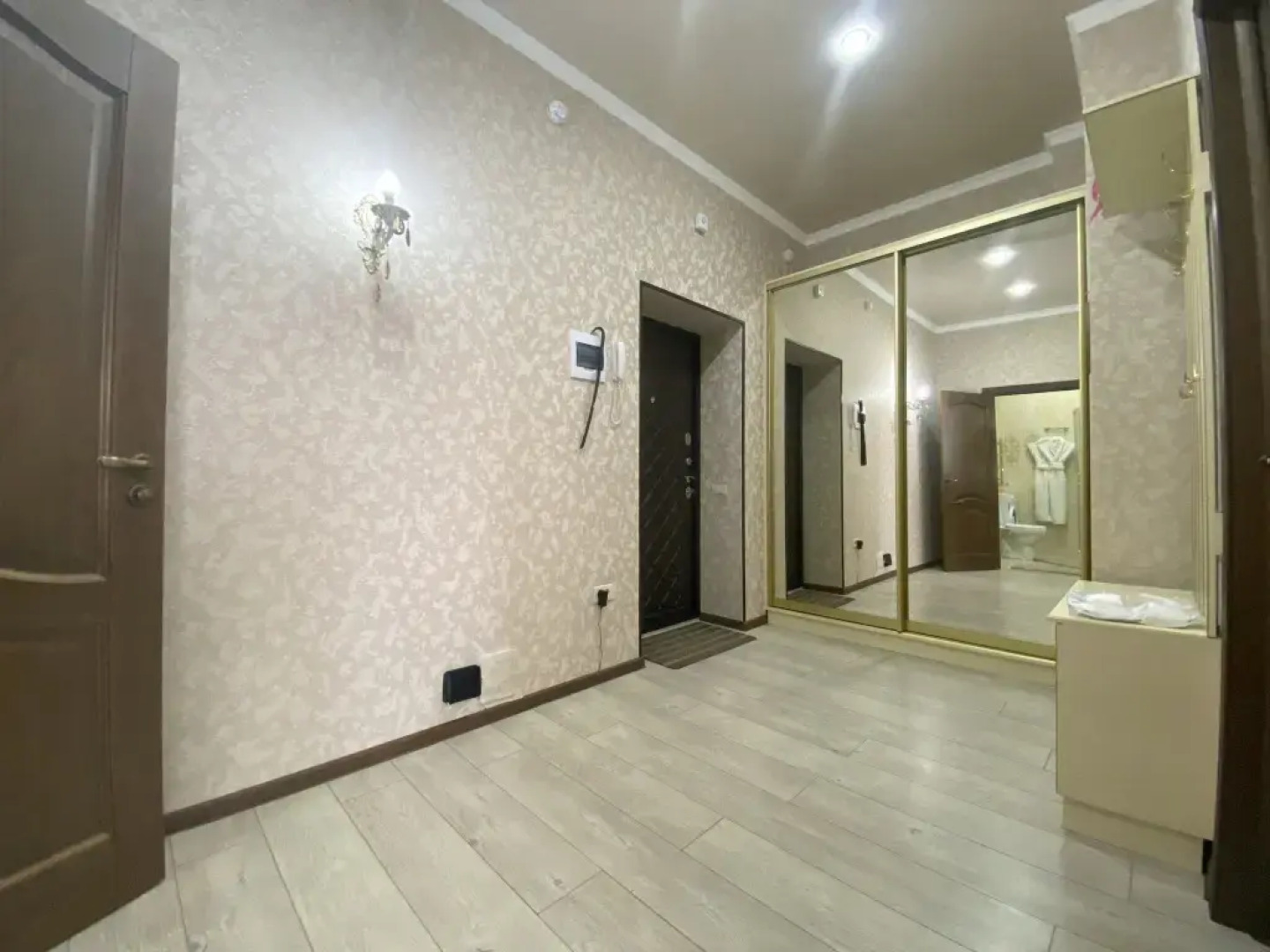 Апартаменты Le Majestic Lux возле Парка by Sutki26 1