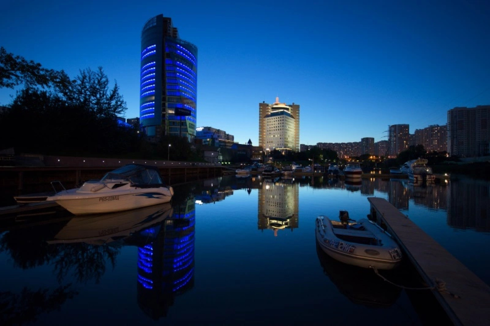 Отель Кантри Парк Отель & Club