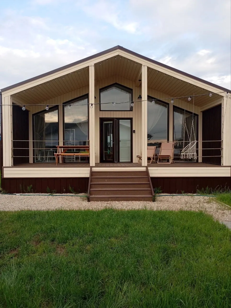 Частный дом современный с чаном