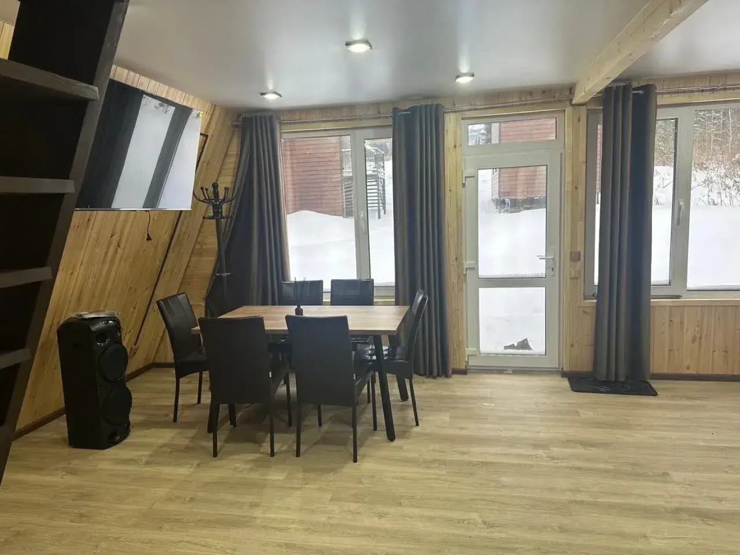 Частный дом A-frame большой