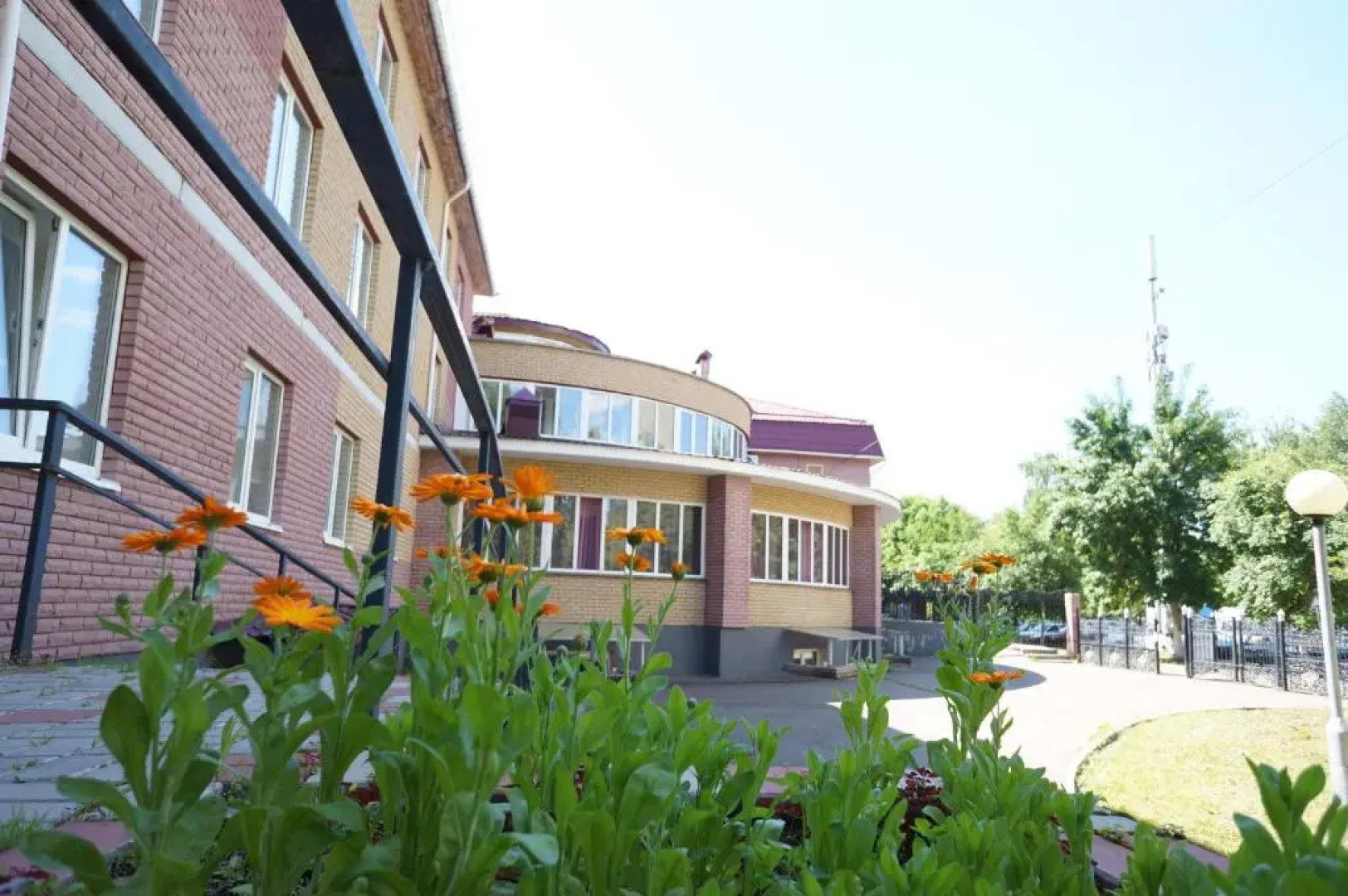 Отель Надежда