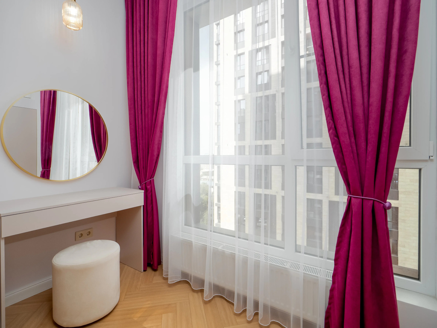 Квартира двухкомнатная в районе Меги 73