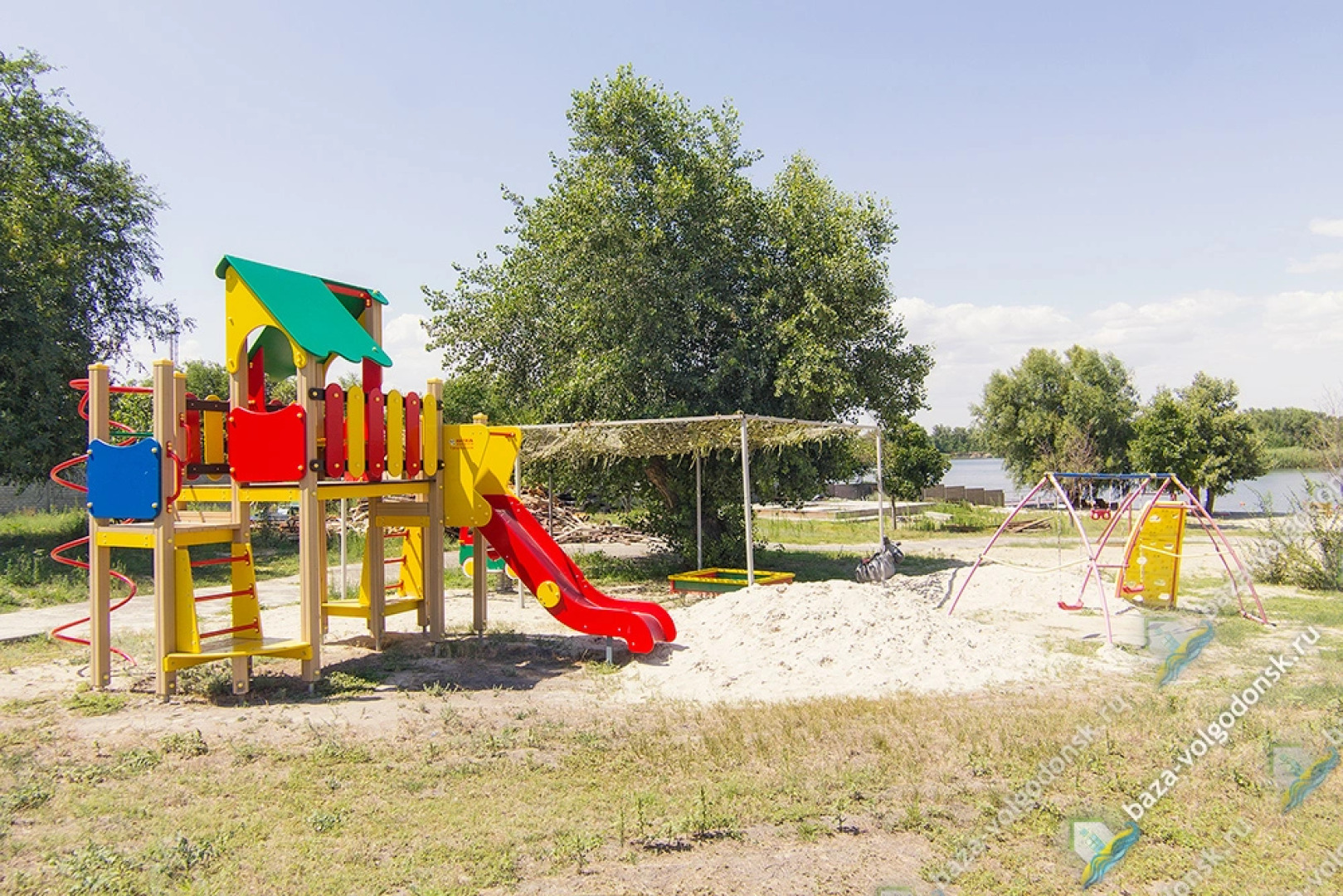 База Отдыха Алмаз Аква Плаза