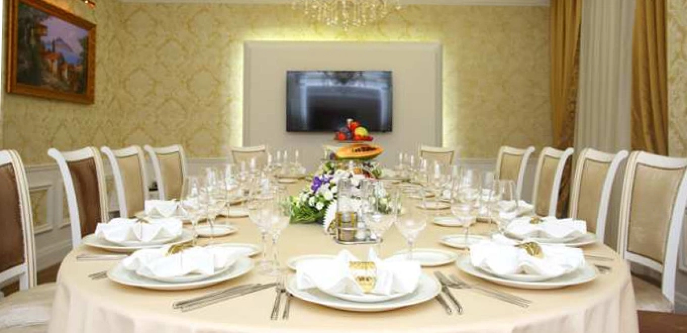 Отель Россия