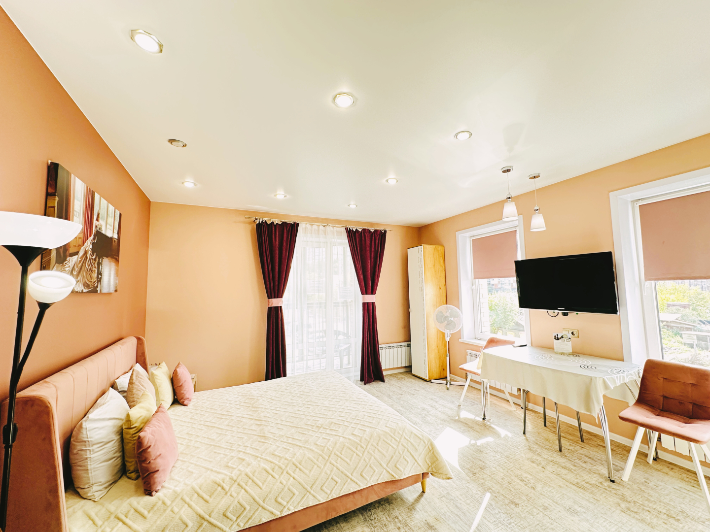 Квартира Nasutki38 студия Wine