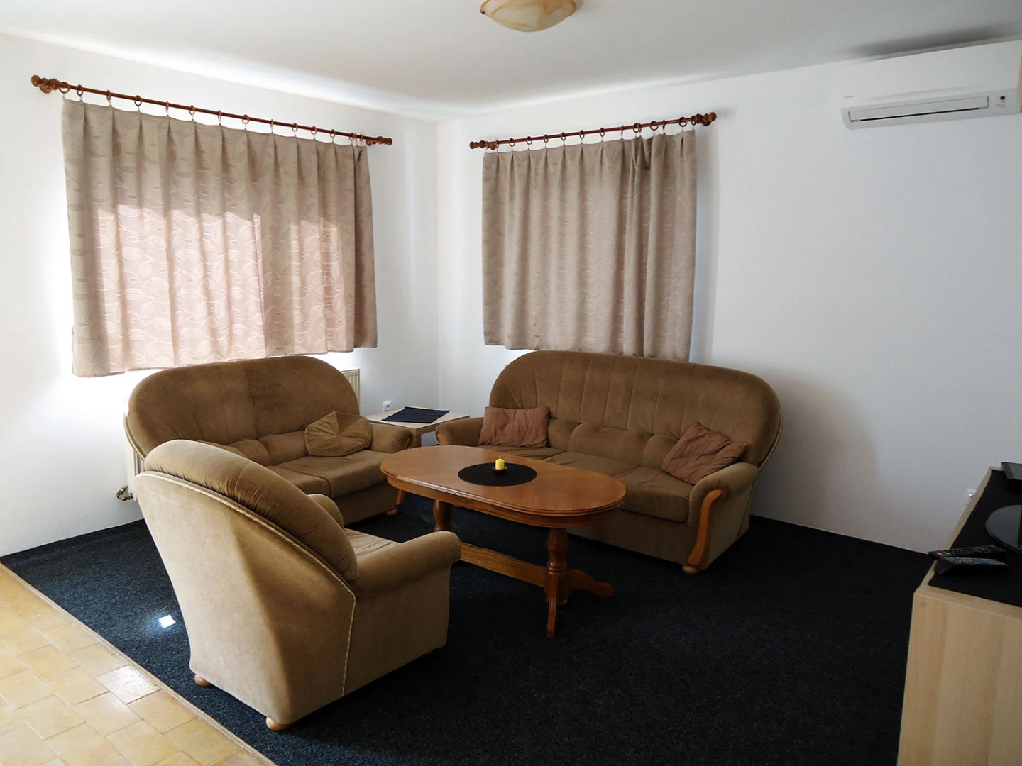 Апартаменты XLSuite