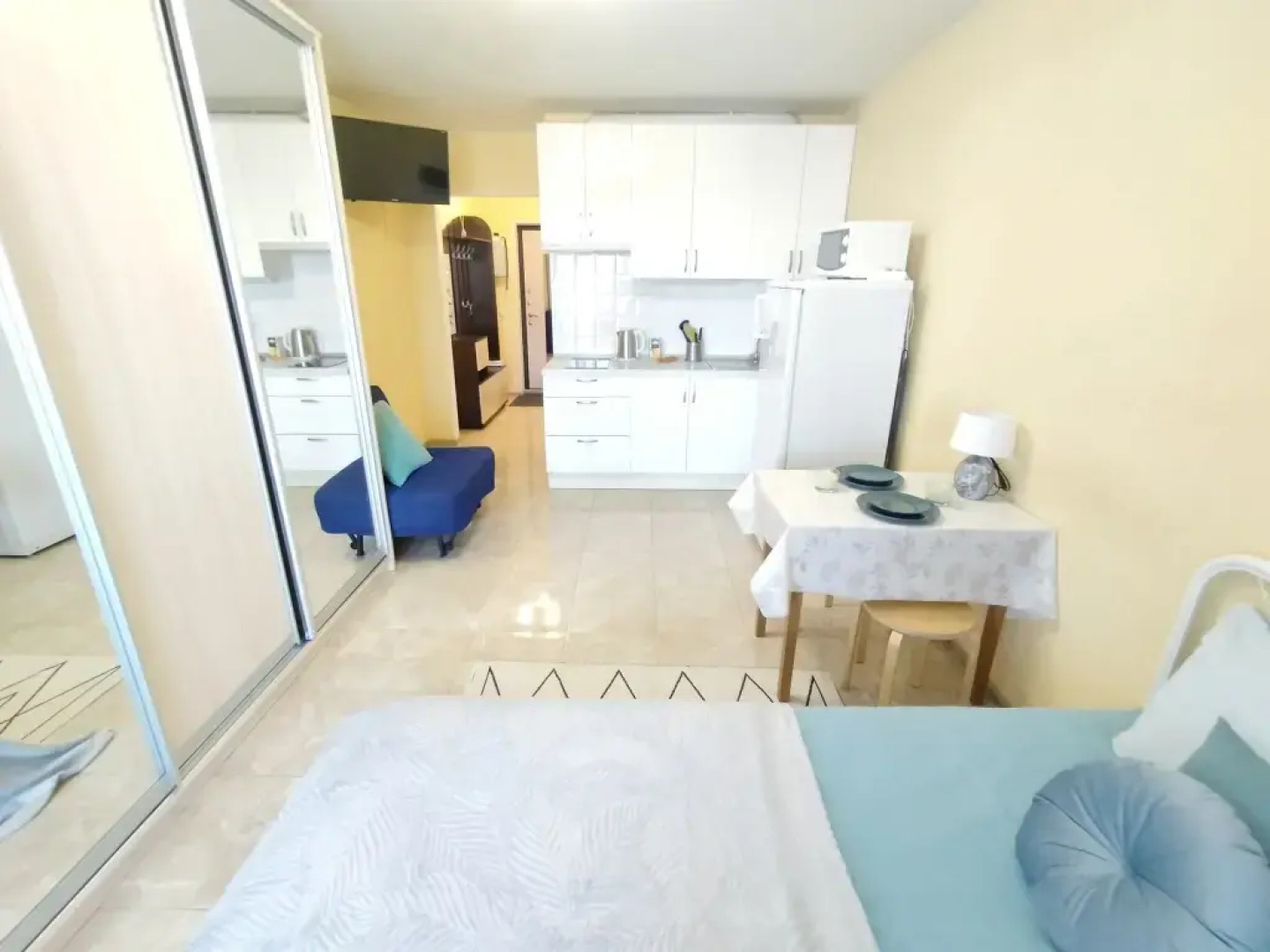 Апартаменты Студия Комфорт с Балконом Lesnaya