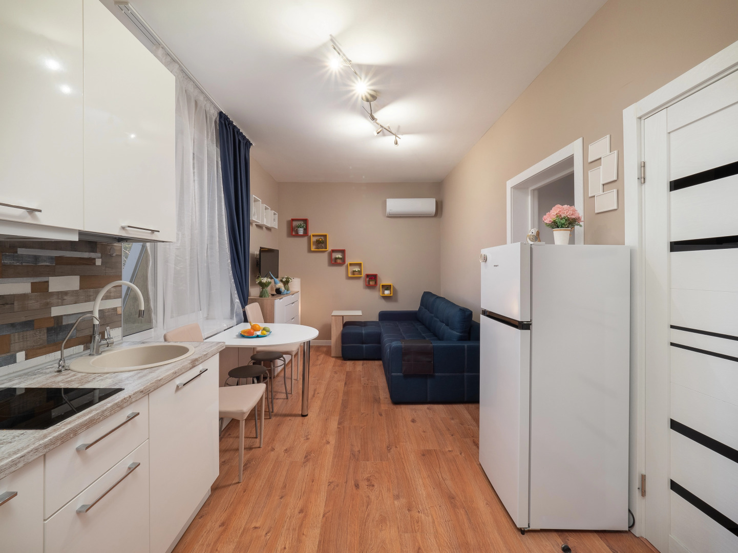 Апартаменты У Моря С Бассейном в ЖК Солнечный апр48