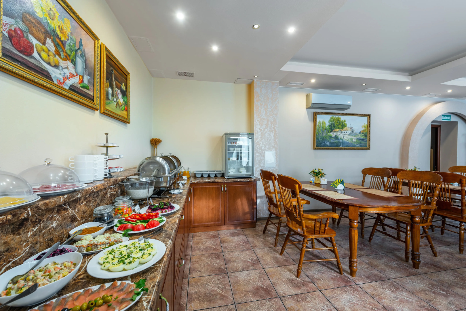 Отель Украина