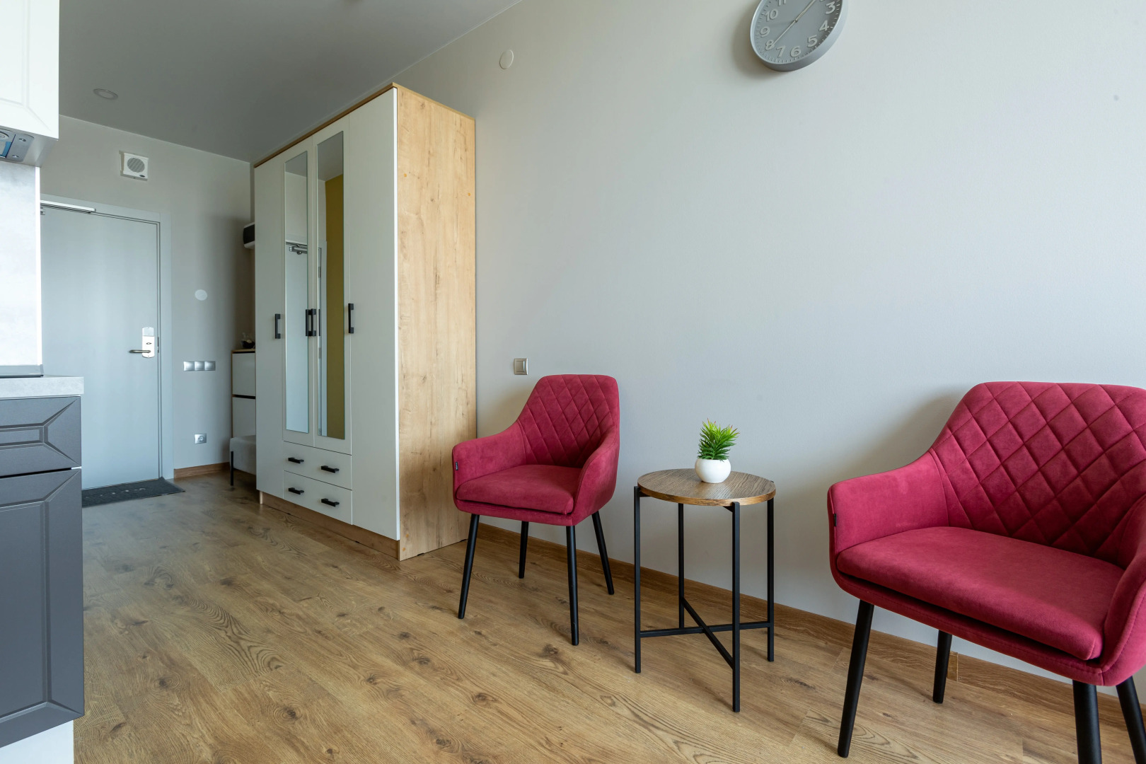 Квартира Like Kirovsky Avenir 2