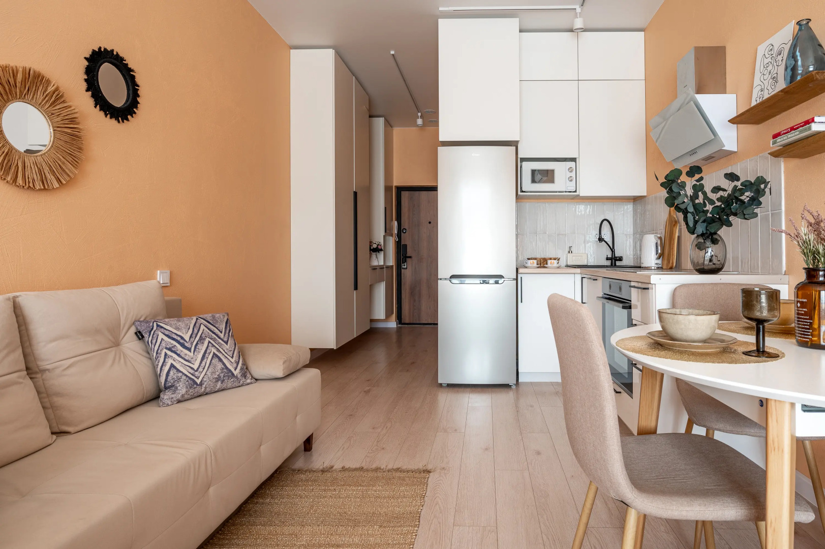 Студия с панорамным видом на горы. Аллея 326