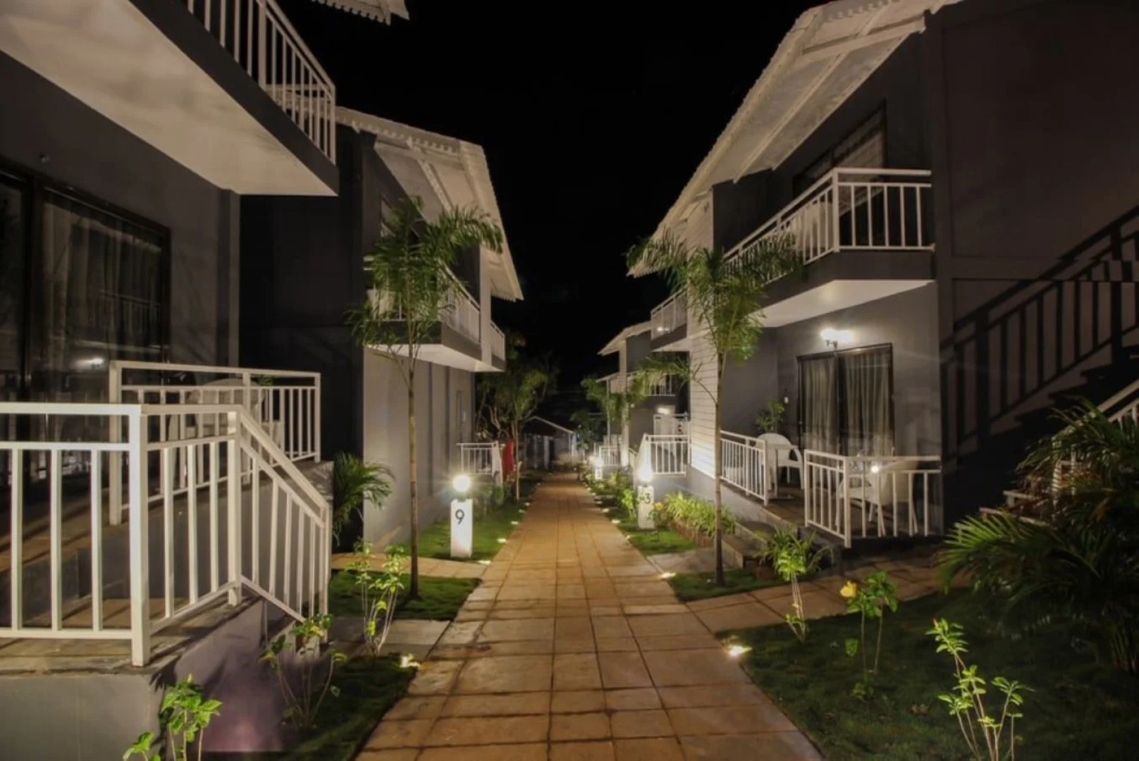 Отель Oceans 7 Ashwem