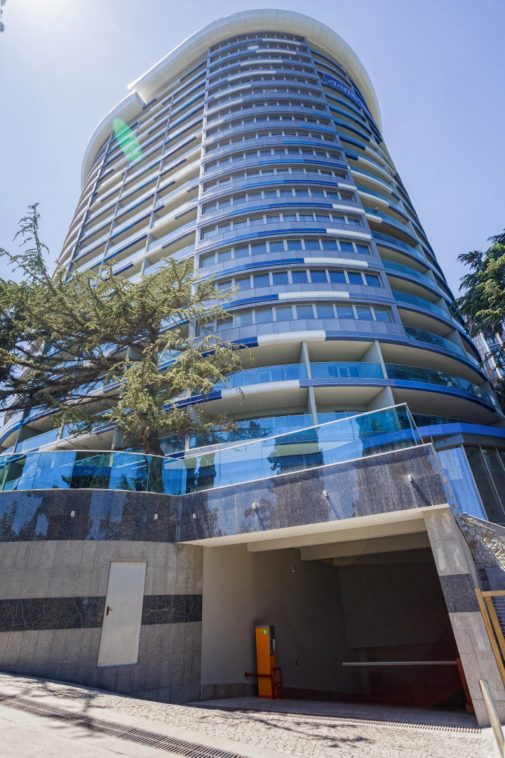 Апартаменты Зазеркалье Приморский Парк Ялта