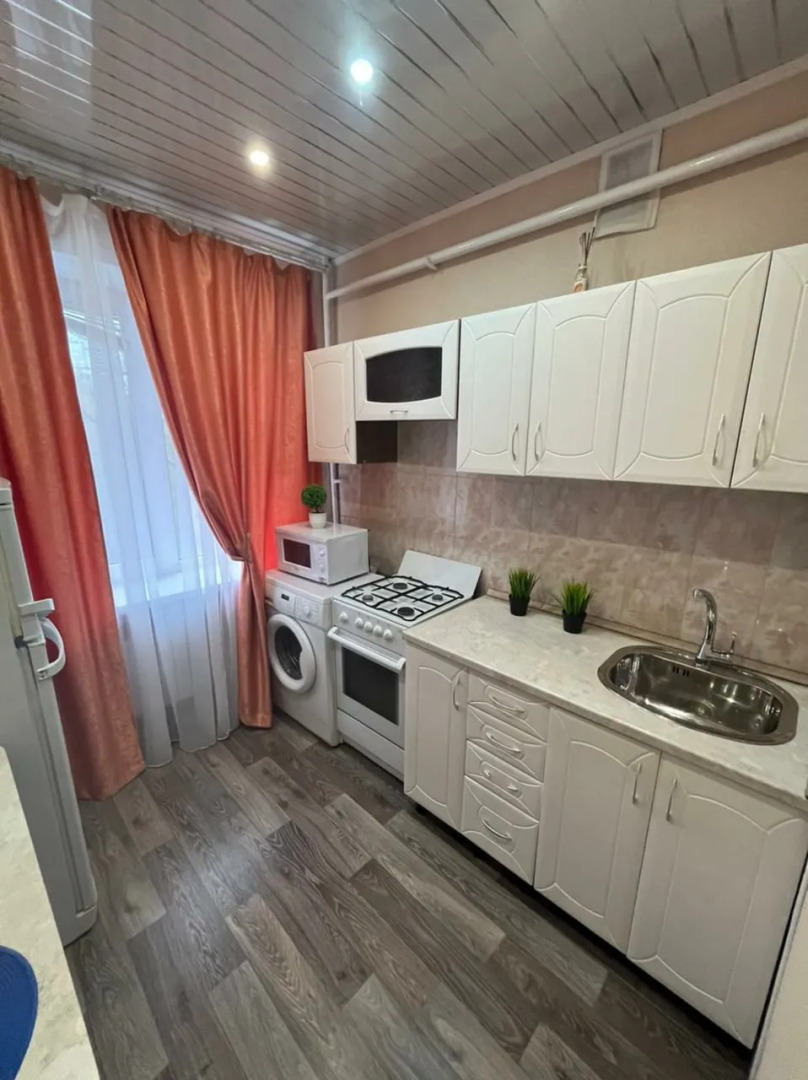 Апартаменты 1-комнатные рядом с Волгой (Бухта)