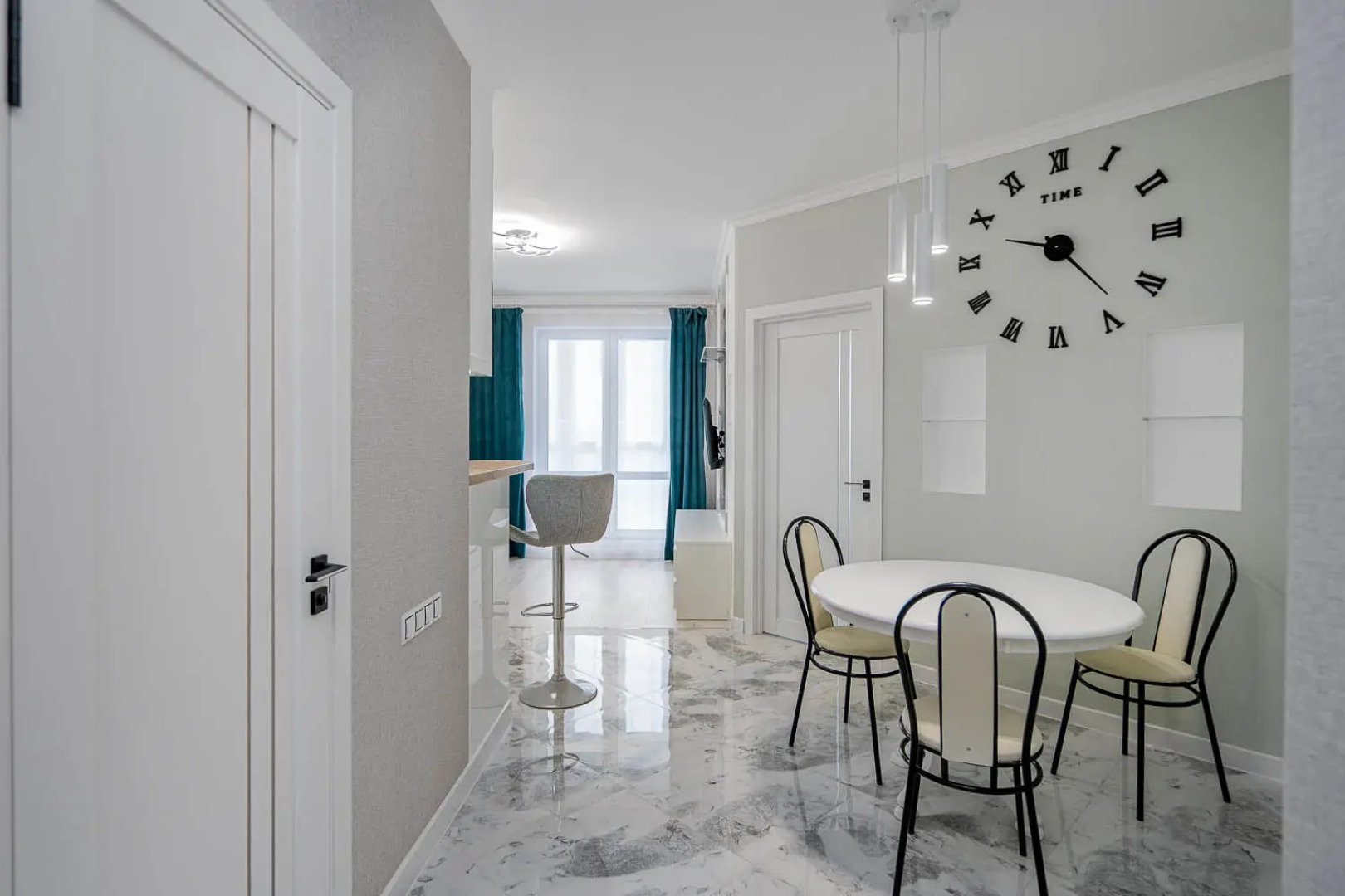 Квартира Двухкомнатные апартаменты Ladgorna на Дзержинского 19