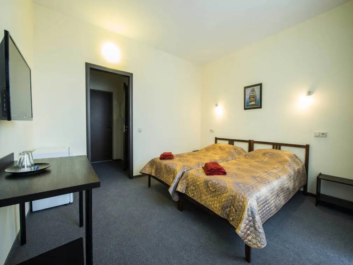 Отель Парус