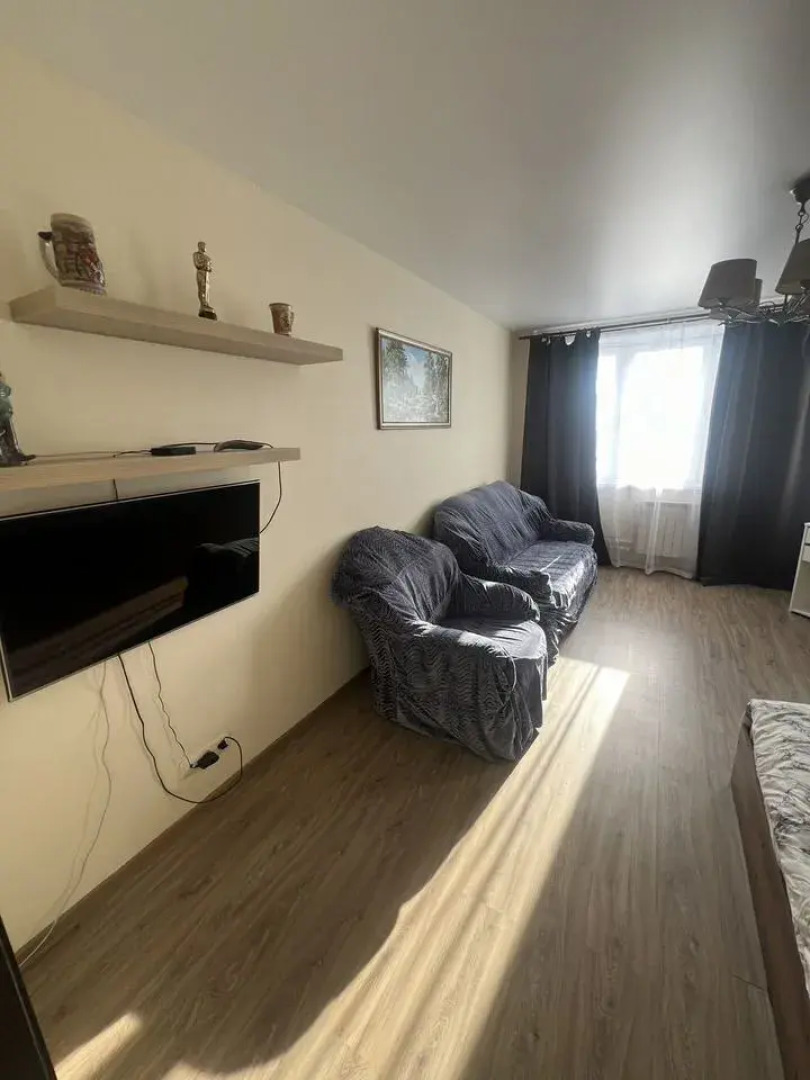 Квартира на Земской 13