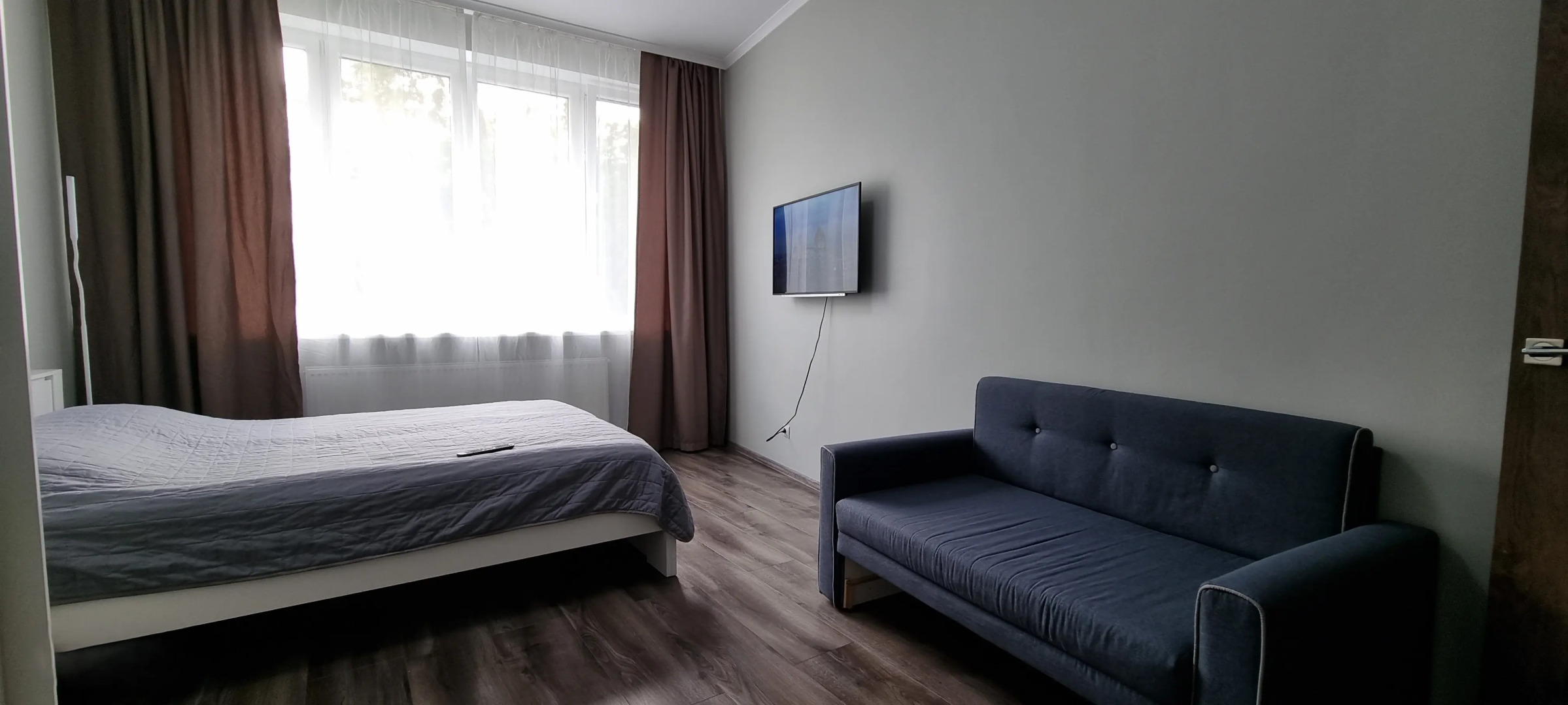 Апартаменты двухкомнатные в центре с террасой