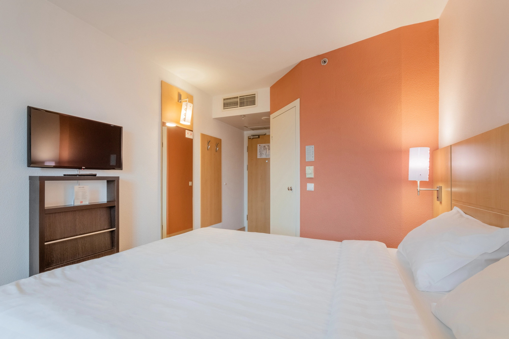 Ирис Санкт–Петербург Центр