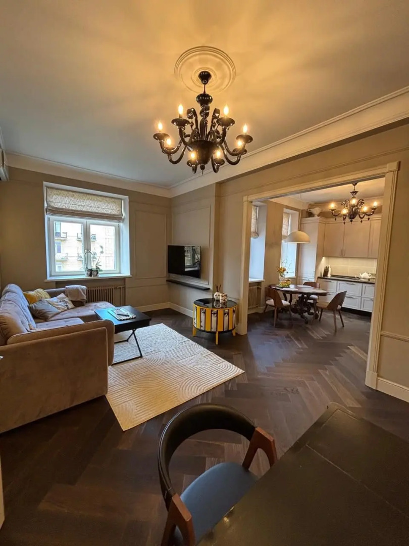 Квартира с сауной и балконом