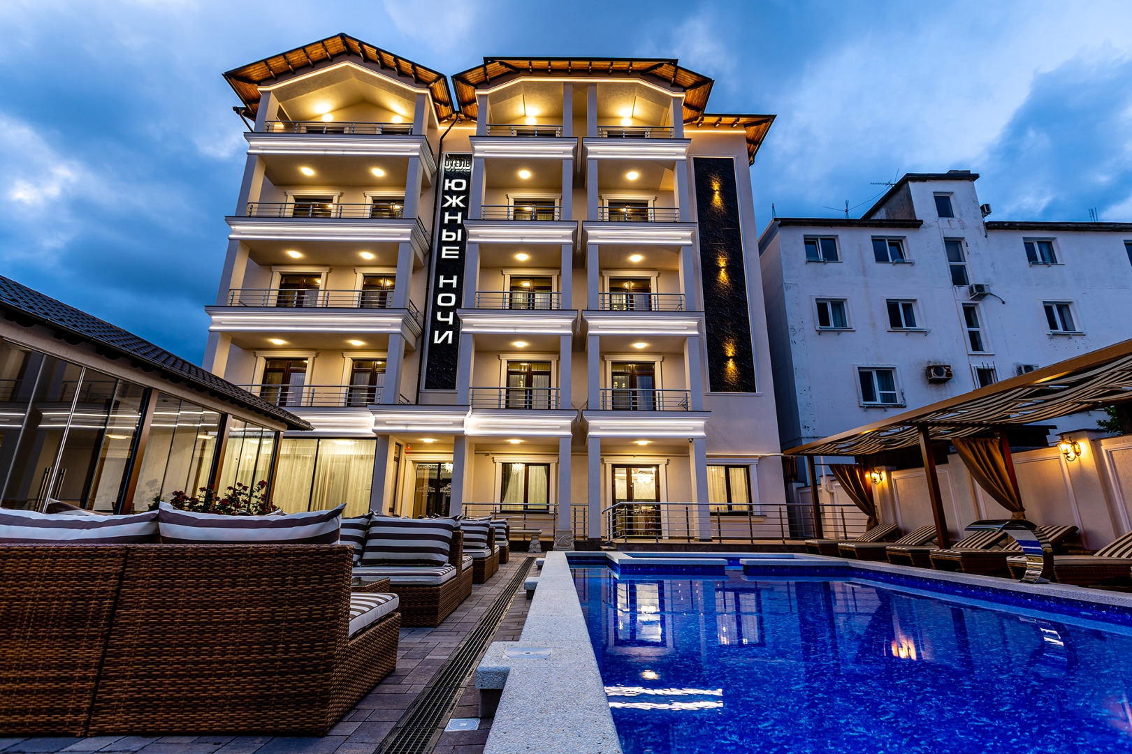 Отель Южные Ночи