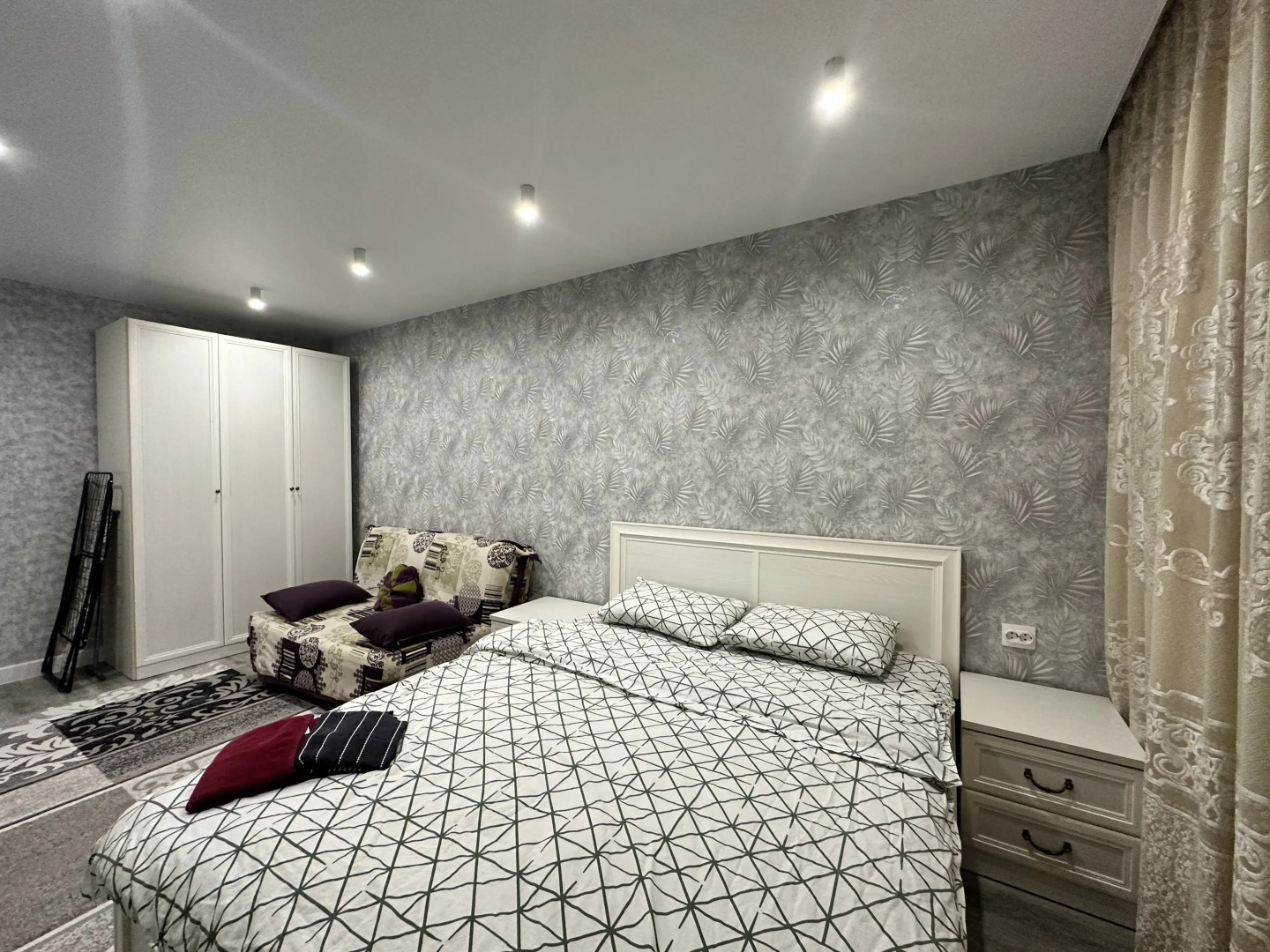 Квартира в Тихом Районе Города