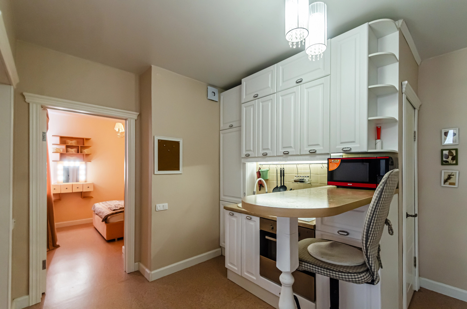 Апартаменты 2-к Квартира на Лукачева 4