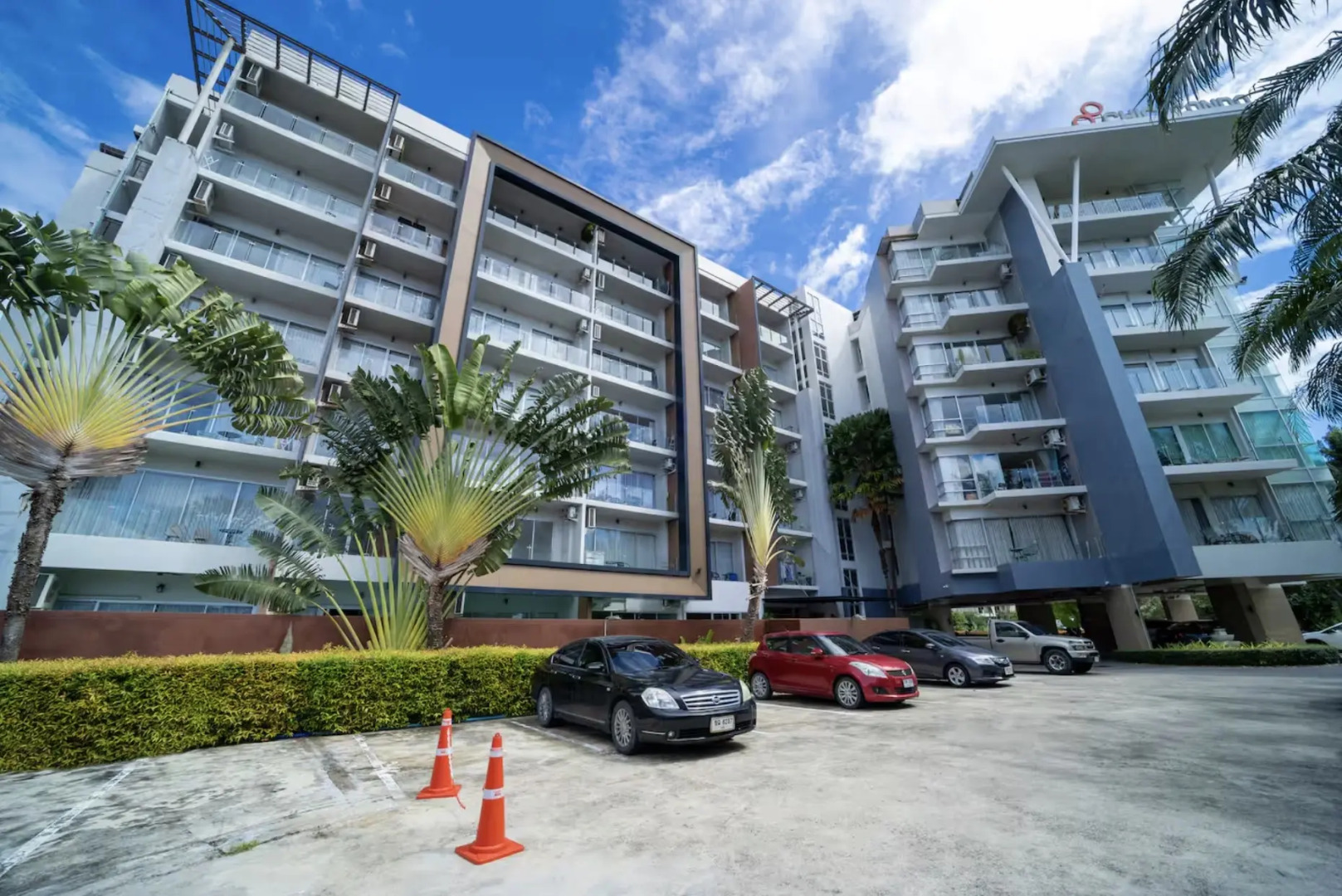 Апартаменты CHC-A402 Chic Condo 1 Спальня Бассейн рядом с Пляжем Карон